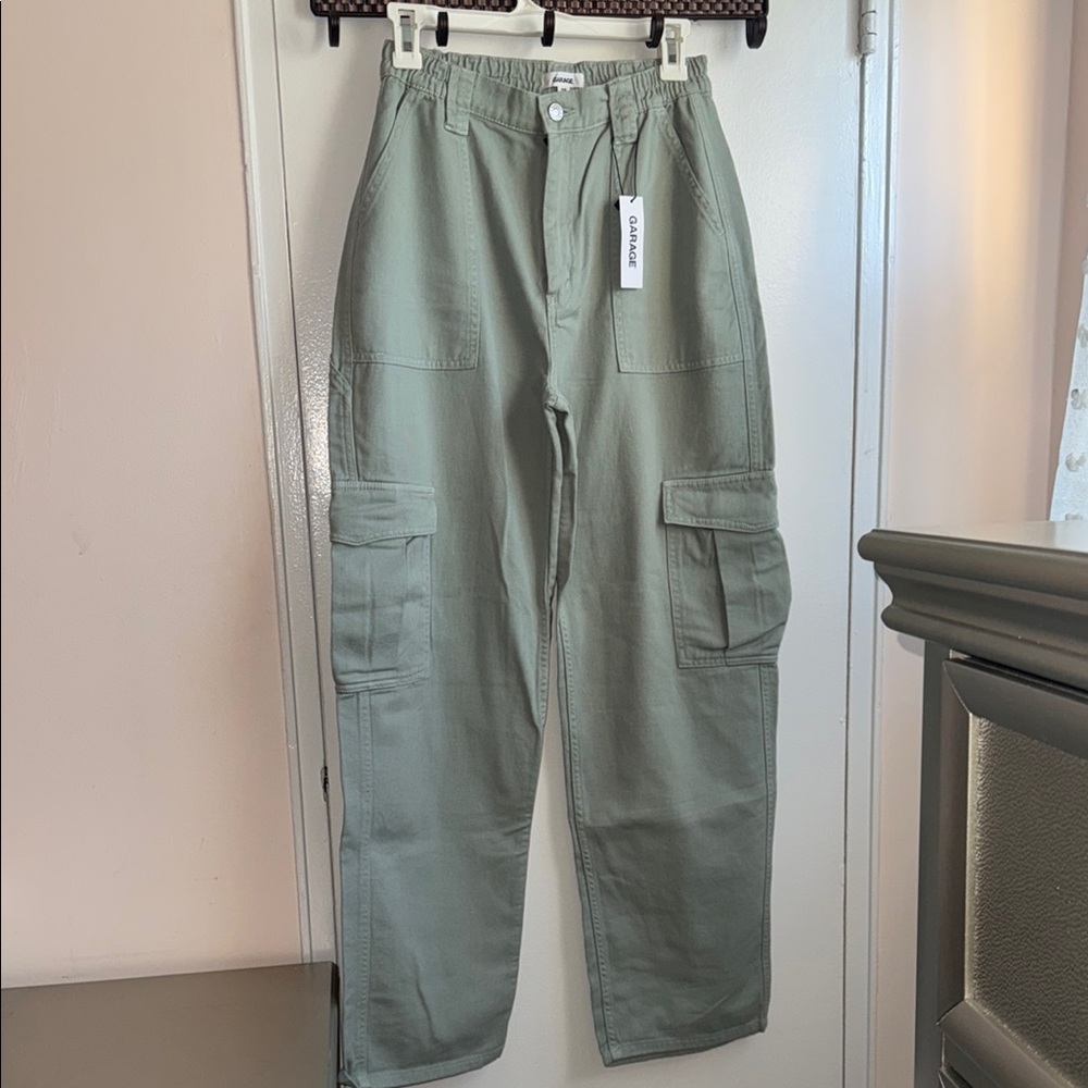Light Green Small Women’s Cargo Pants